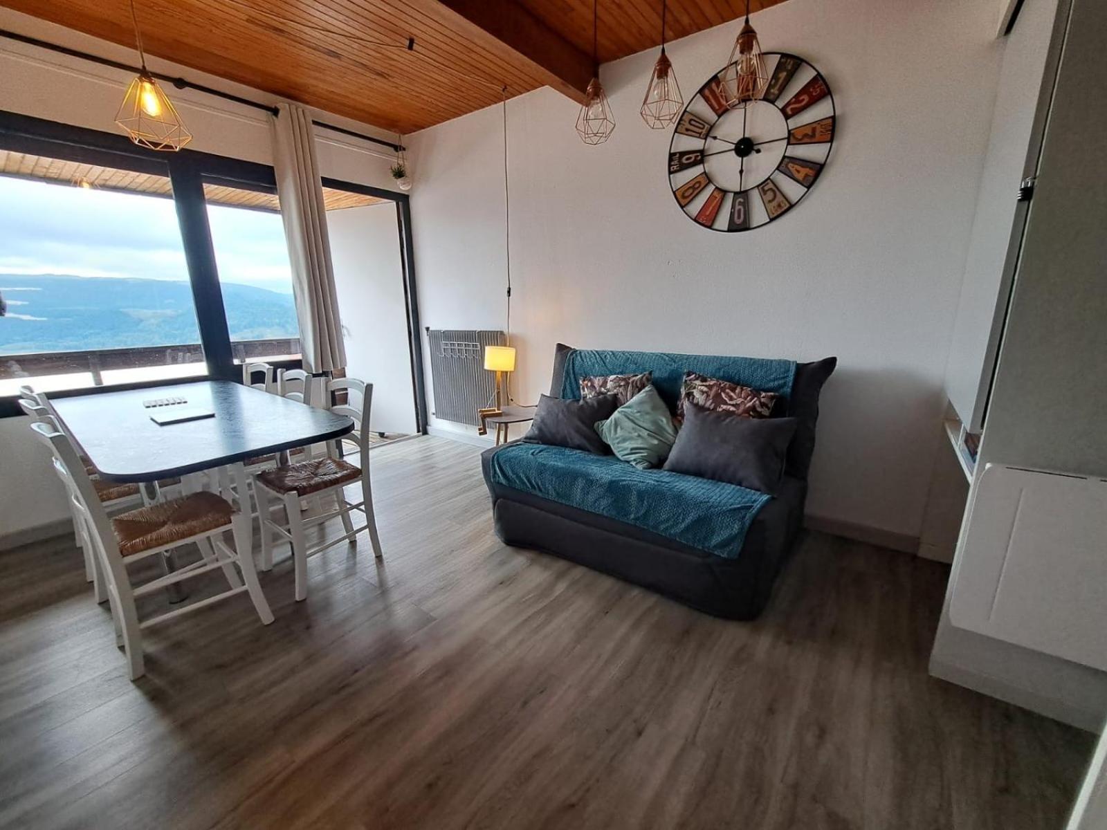 Appartement Duplex Avec Vue Sur Le Sancy Et Garage Couvert Murat-le-Quaire Экстерьер фото